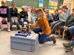 Kinder auf der Ausstellung Energie erleben