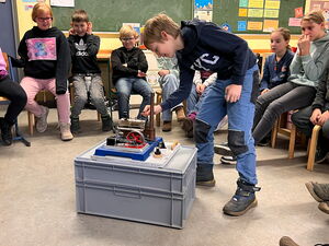 Kinder auf der Ausstellung Energie erleben