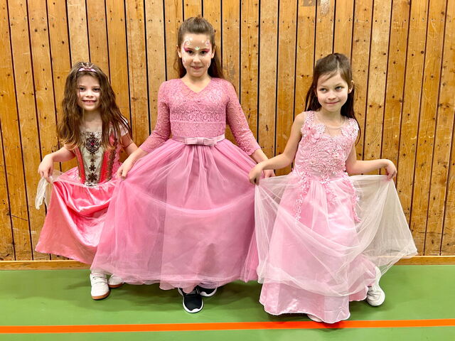 3 verkleidete Mädchen