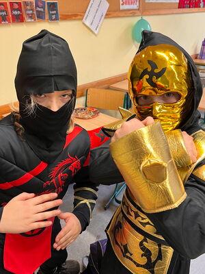 Verkleidete Kinder beim Fasching